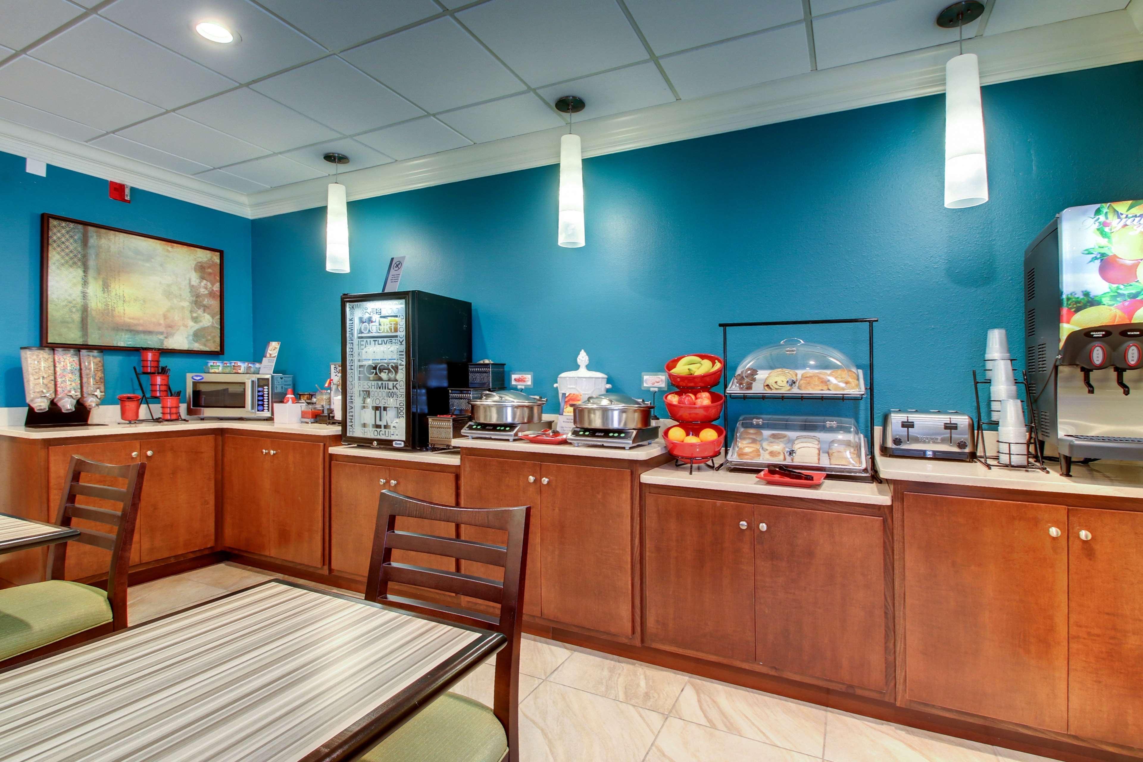 Best Western Eagles Inn Morehead Exteriör bild
