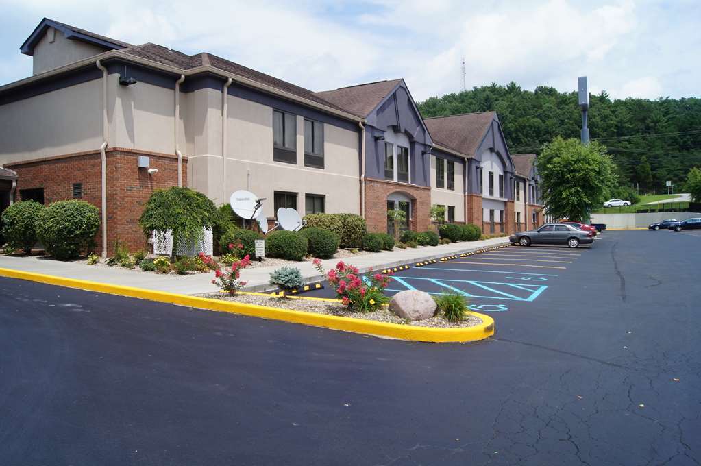 Best Western Eagles Inn Morehead Exteriör bild